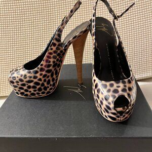 Giuseppe Zanotti Brown / Black Leopard Print Slingback Pumps Size 35.5